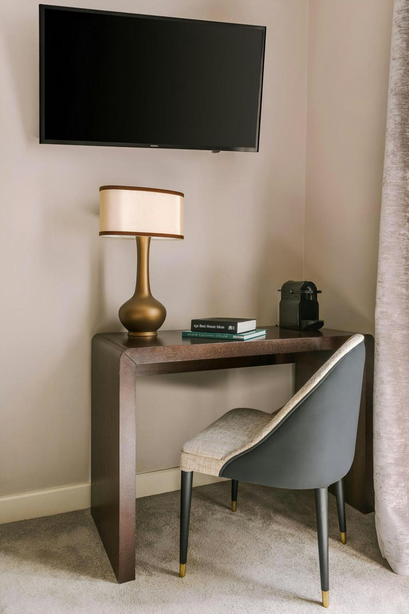 Hotel Le Frochot Hotel Pigalle, Sonder By Marriott Bonvoy