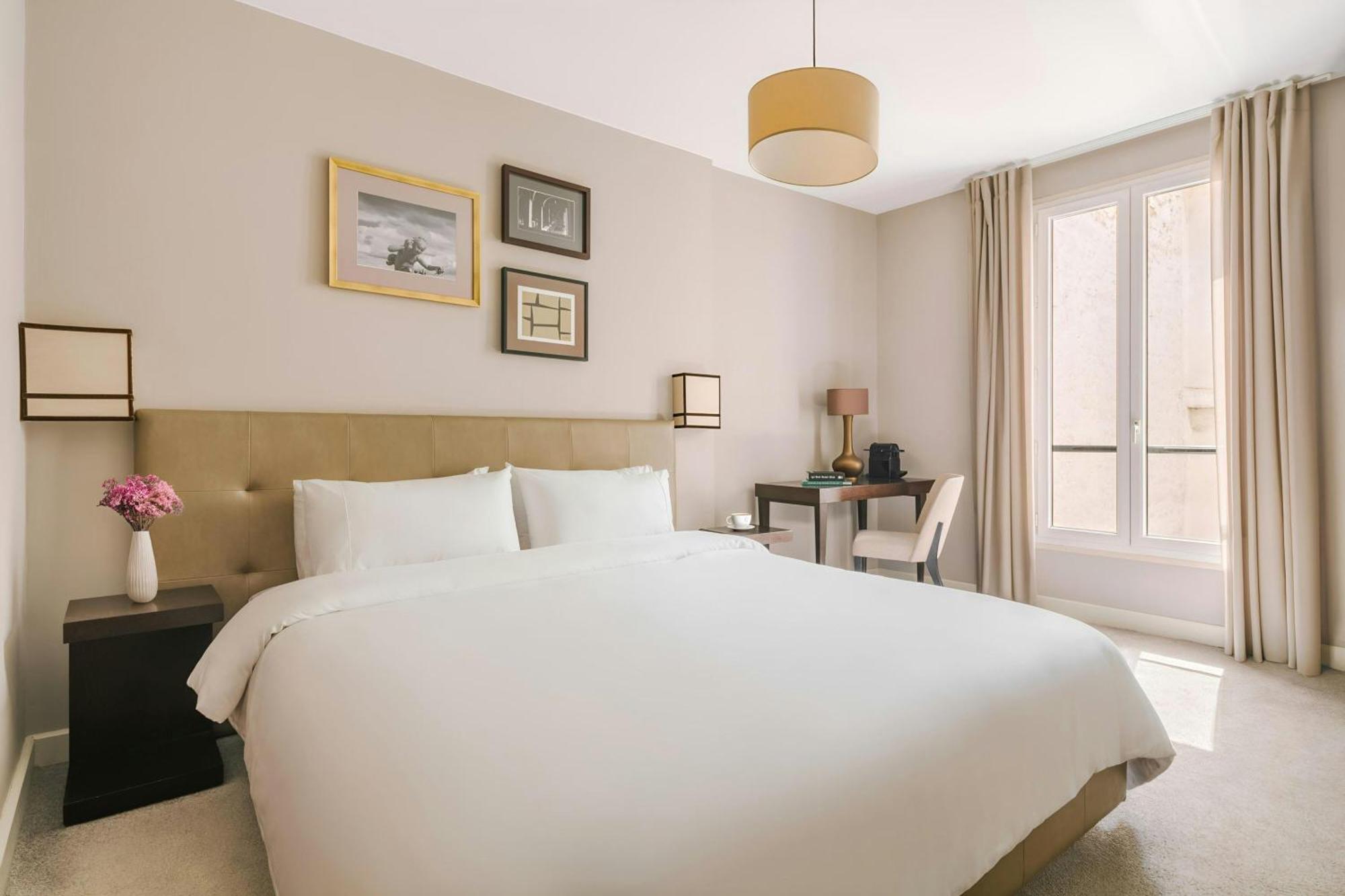 Le Frochot Hotel Pigalle, Sonder By Marriott Bonvoy